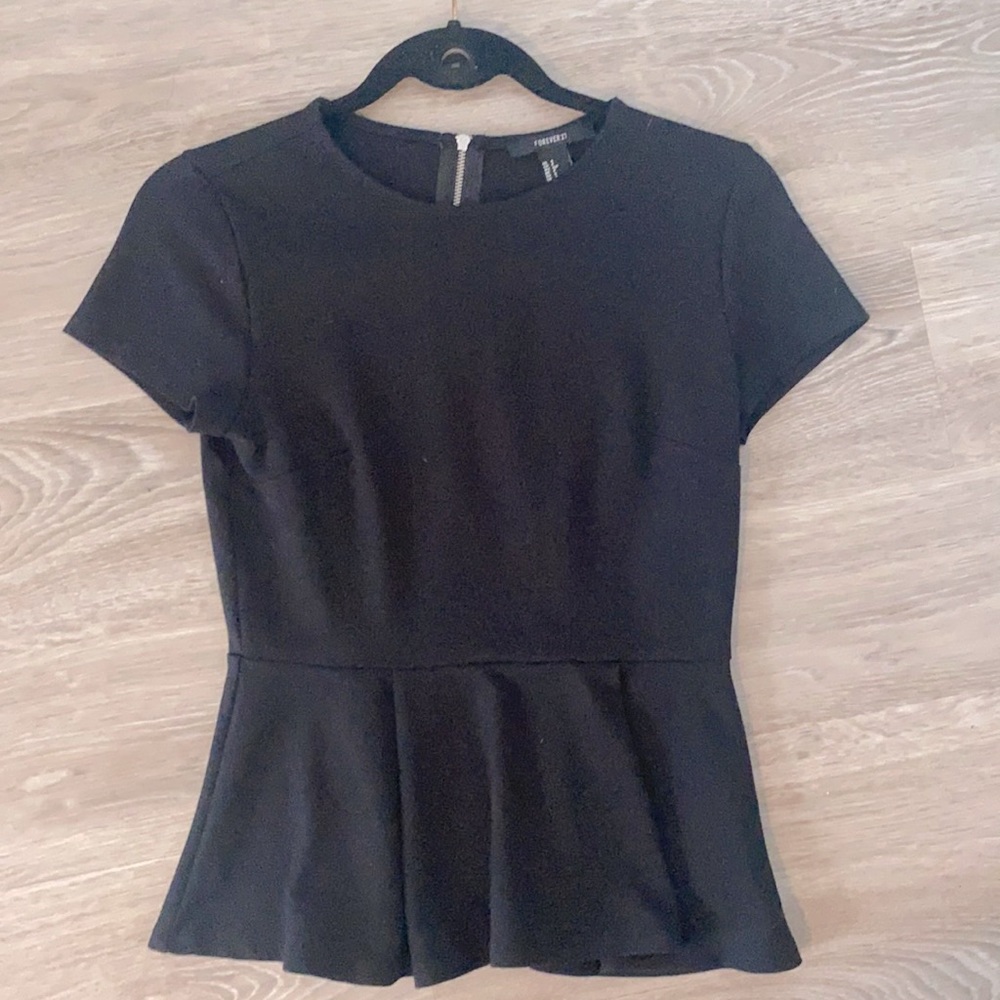 Short Zipper Back Solid Peplum Top Black S